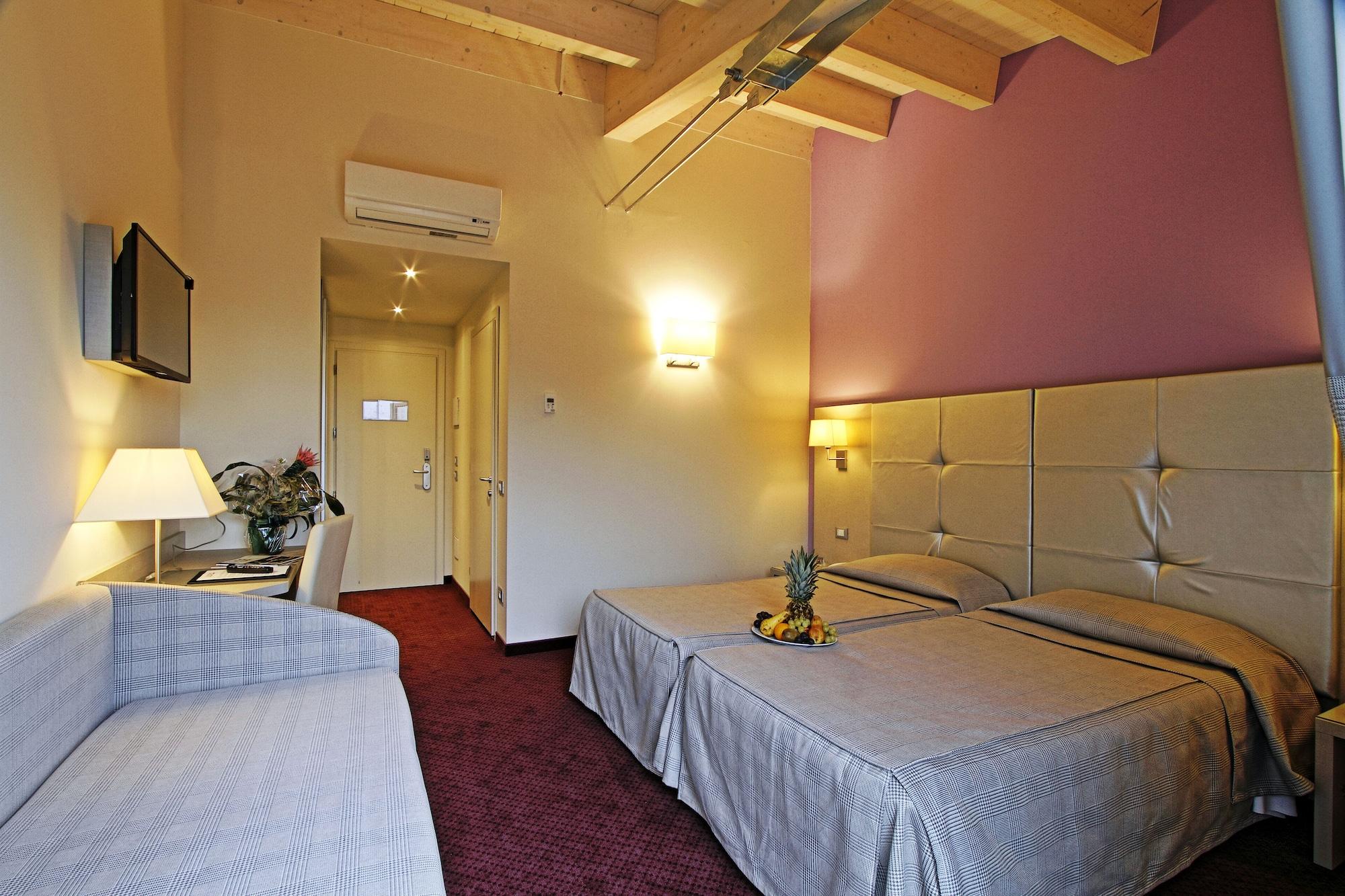 Hotel Boutique Calzavecchio 4*